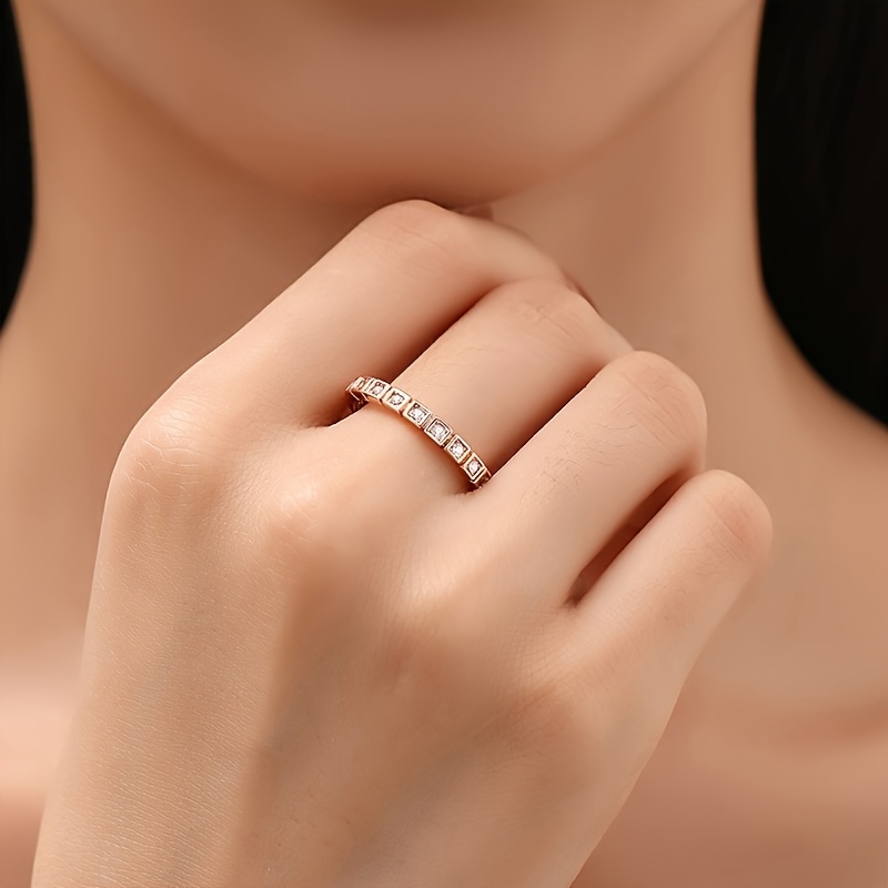 Fashionable Women's Small Ice Cube Ring with Geometric Design
